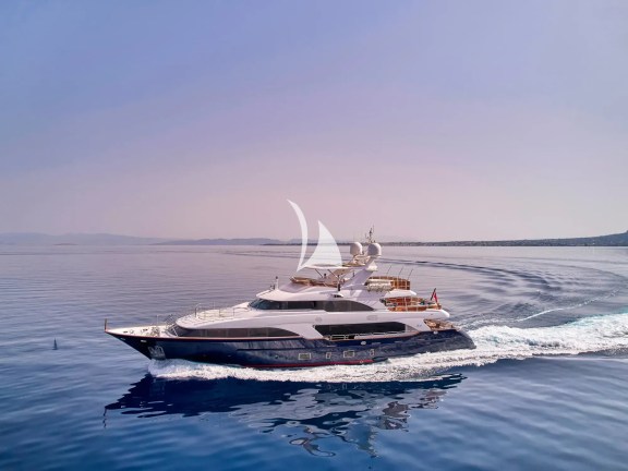 Image of OPTION B yacht #5