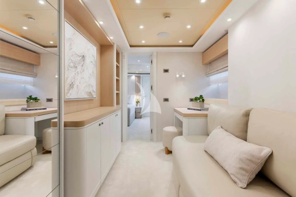 The spacious office is located in front of the 2nd Master cabin (upper deck) and can be separated by the cabin to be used also by other guests if necessary
