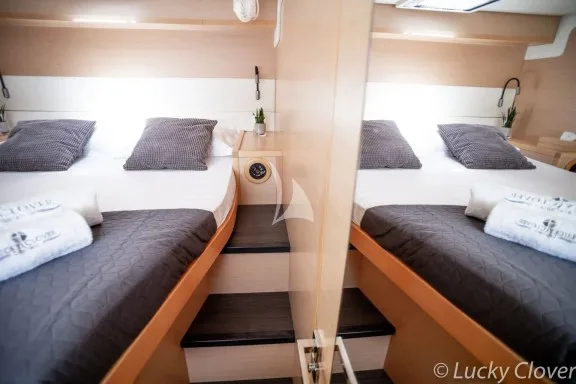 Image of Lucky Clover yacht #28