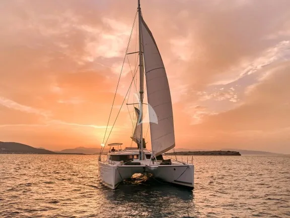 Highfive Sunset View