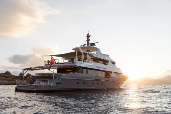 Image of ILLUSION 2 yacht #3