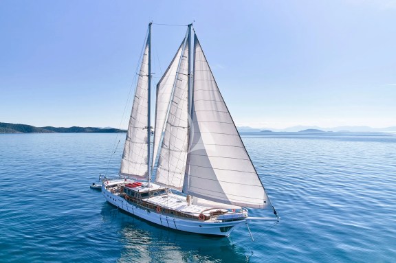 Image of WHITE PEARL yacht #10