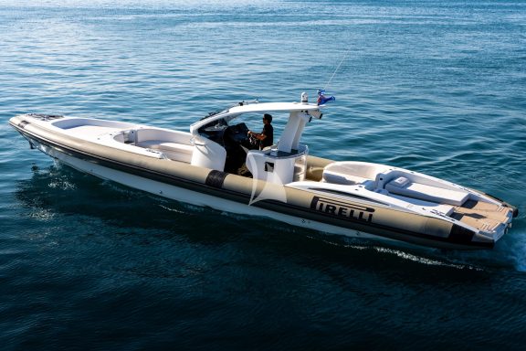 Image of ORIENT STAR yacht #33