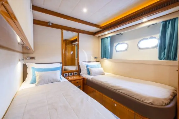 Image of ASTARTE yacht #20