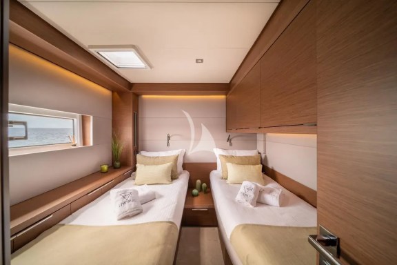 Twin Cabin