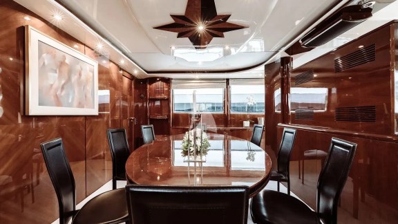 Image of LET IT BE yacht #23