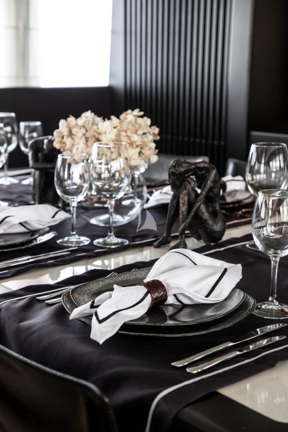 Dining Details