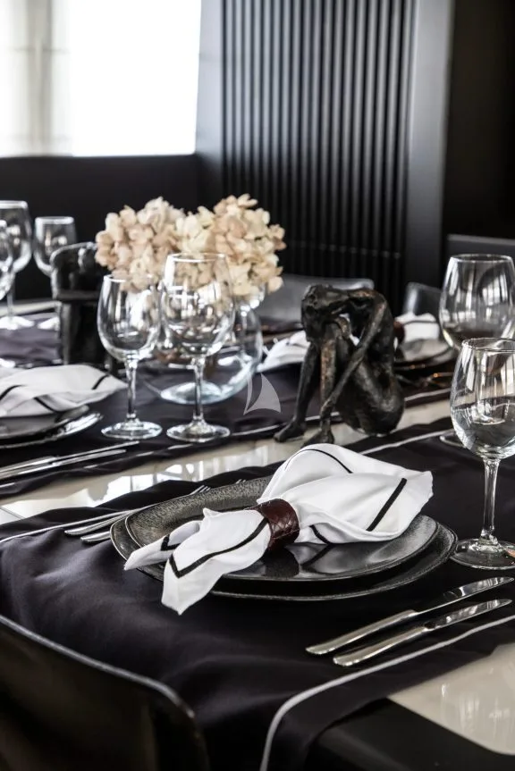 Dining Details