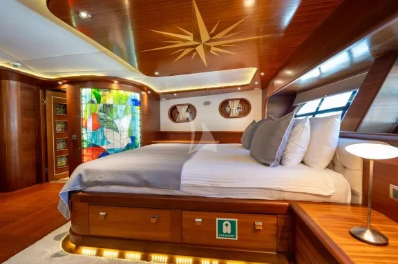 Image of La Bella Vita yacht #25