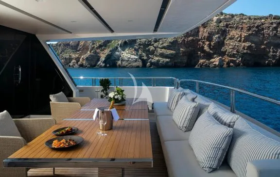 Main Deck Aft