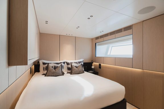 Convertible Cabin 2