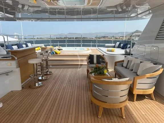 Sundeck