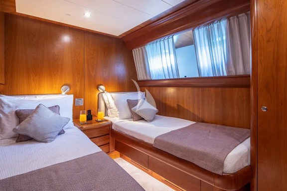 Image of VYNO yacht #27
