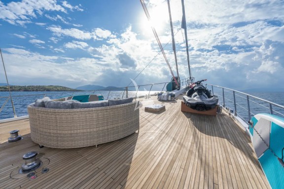 Image of LUCKY YOU yacht #11