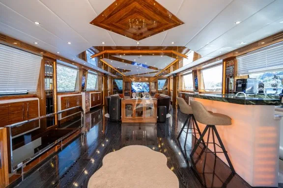 Image of LONG ISLAND yacht #16
