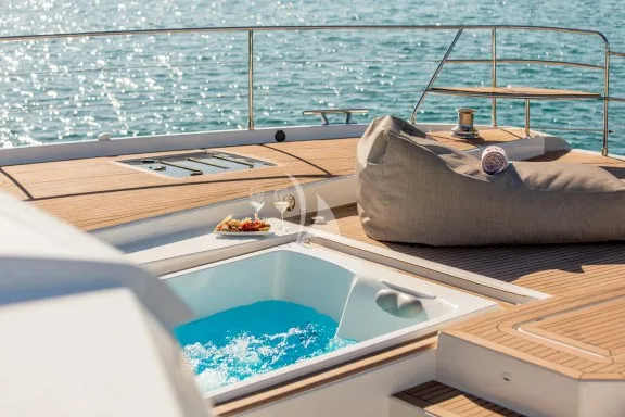 Image of D2 yacht #22