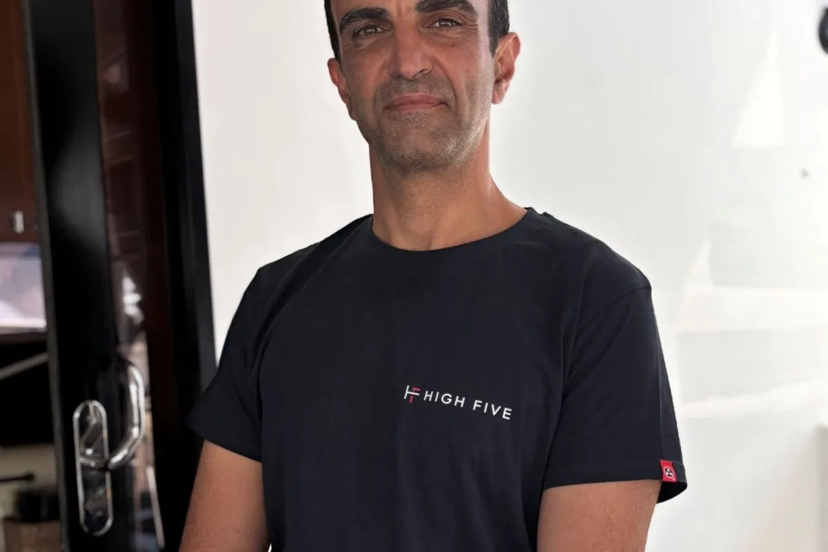 Crew Main Image