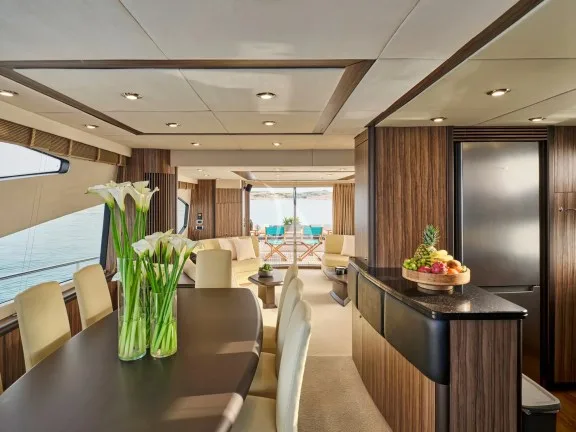 Image of M FIVE yacht #25