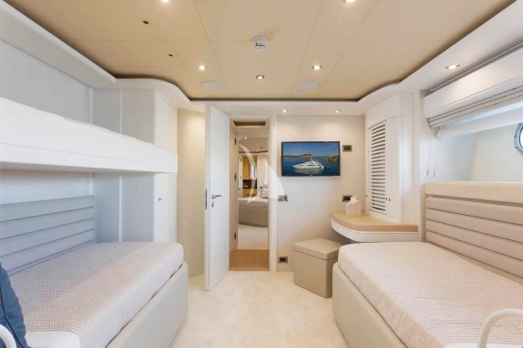 Image of PARADISE yacht #61