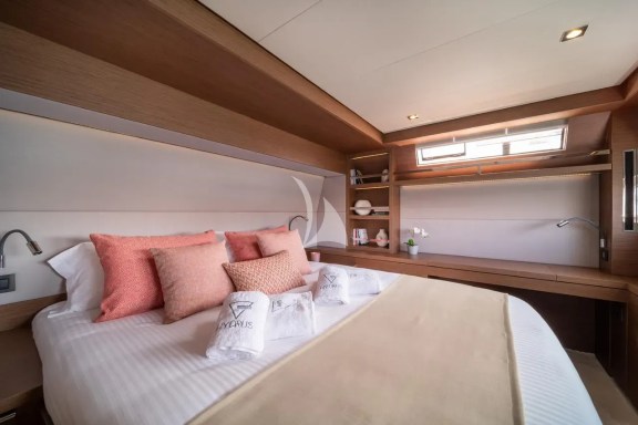Double Cabin