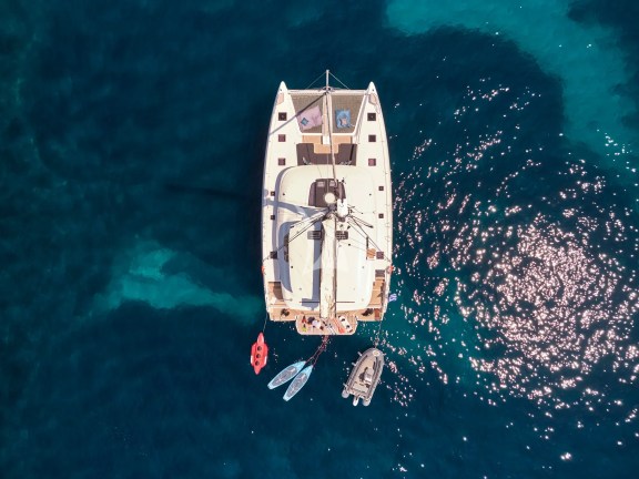 Image of AZUL yacht #15