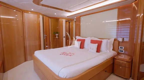 Image of NATASSA ( ex LADY NATASA) yacht #7