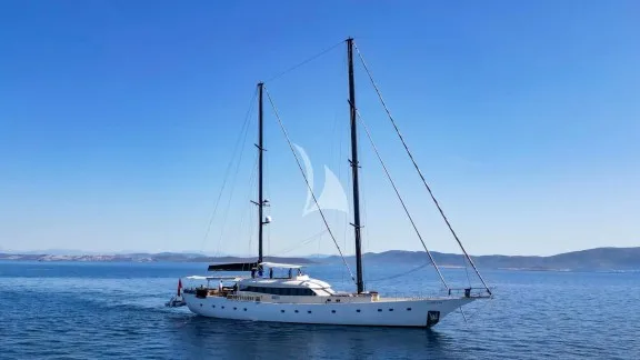 Image of SUREYYA yacht #4