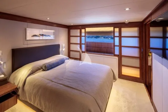 Image of SHOOTING STAR yacht #22