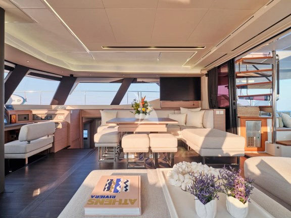 Main saloon