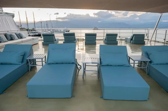 Sundeck