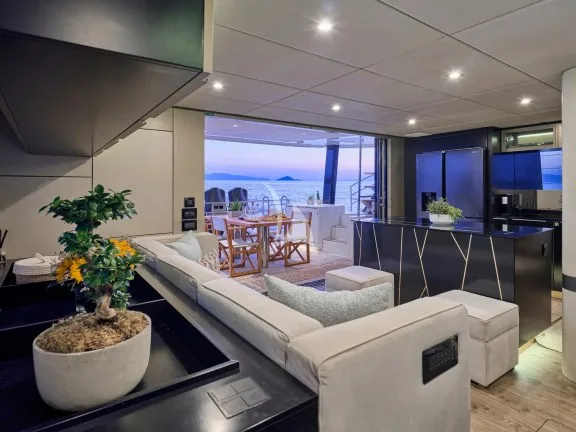 Saloon with galley