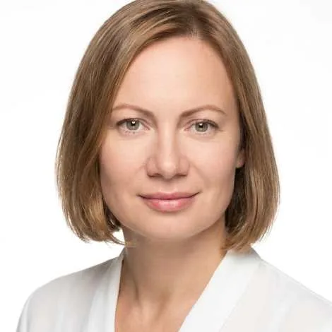 Crew of SALUZI|Anna Shakirova — Chief steward/ess