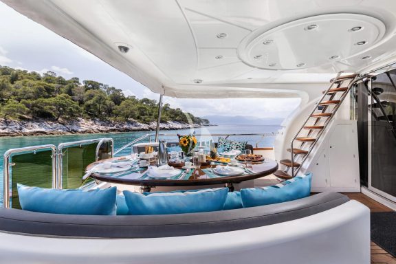 Aft deck area