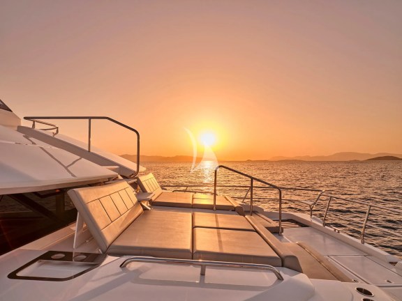 Image of EXPLORION yacht #43