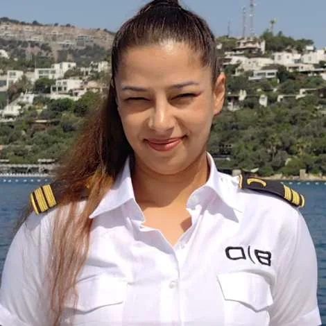 Crew of OCEAN BREEZE|Hasret Demirkol — Stewardess