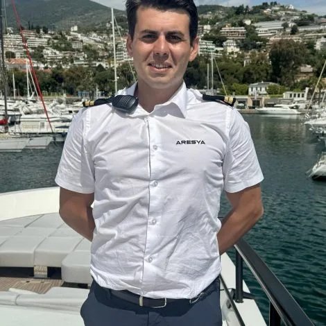 Crew of ARESYA|İZZET ÖZBEK — Deckhand