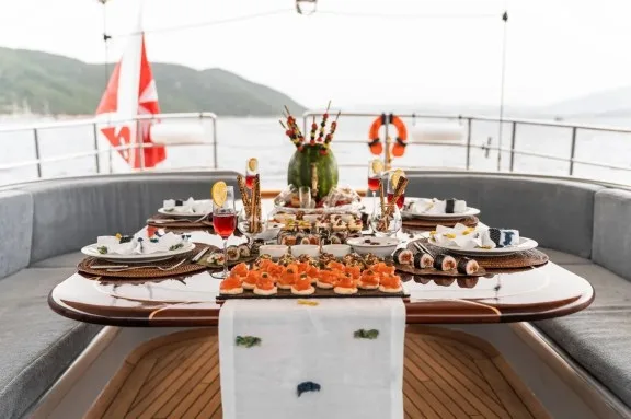 Image of LE PIETRE yacht #31