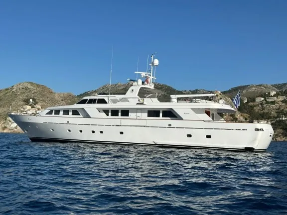 Image of OKTANA yacht #23