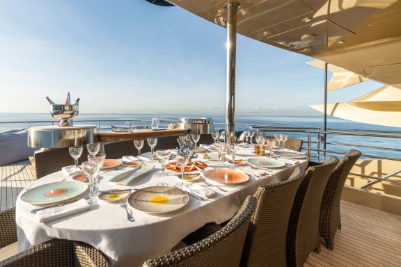 Bridge deck dining