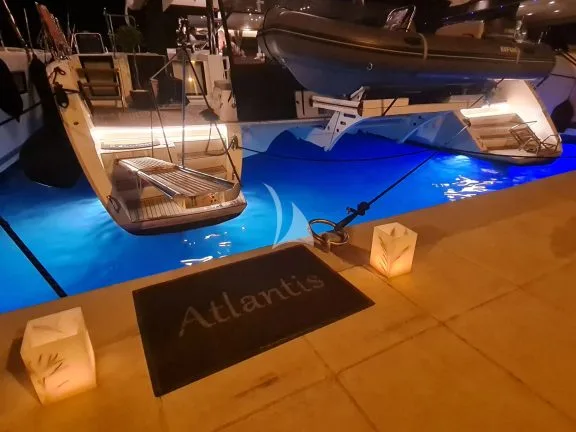 Image of ATLANTIS yacht #23
