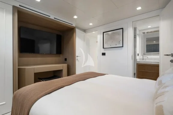 Image of ILLUSION 2 yacht #18