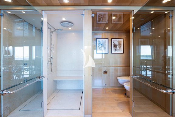 Master Cabin Bathroom