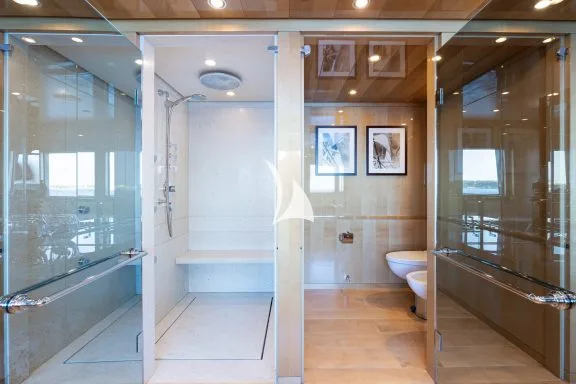 Master Cabin Bathroom