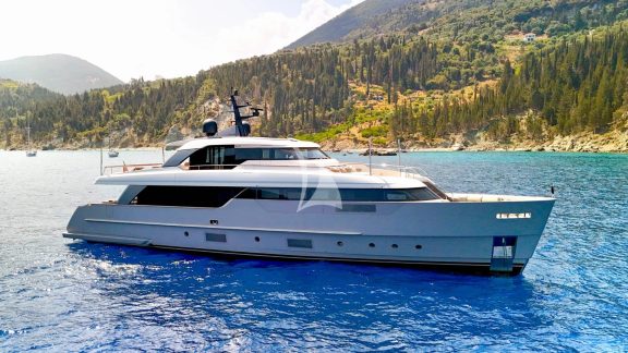 Image of FLORI yacht #4