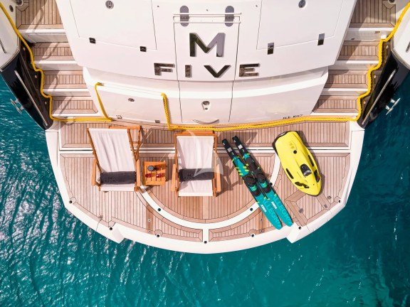 Image of M FIVE yacht #12