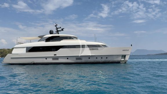 Image of FLORI yacht #11