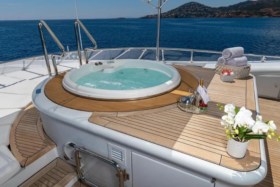 Sun Deck Jacuzzi