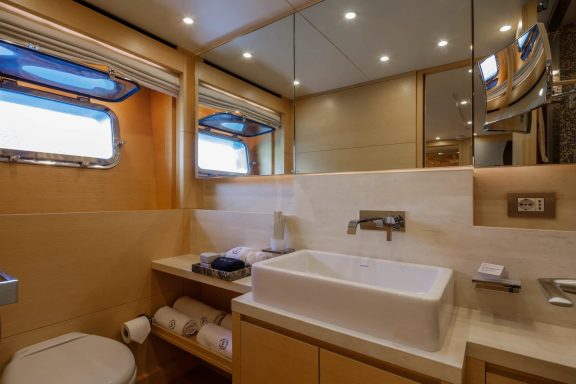 Image of ELYSIUM yacht #34