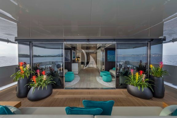 Main aft deck looking forward