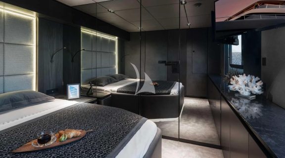 Guest cabin